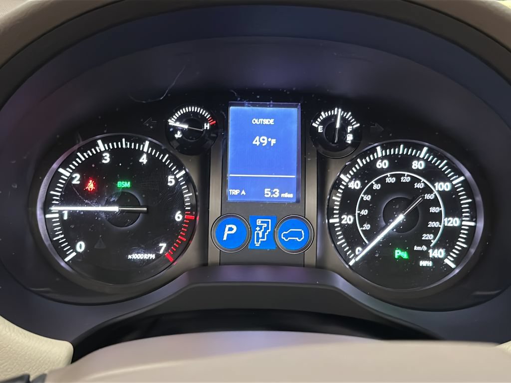Used 2019 Lexus GX 460 Premium w/ Premium Package AWD/4WD image 28