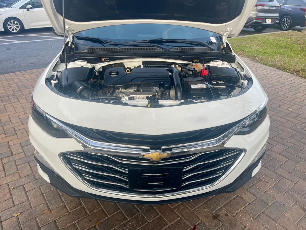 Used 2019 Chevrolet Malibu LT image 15