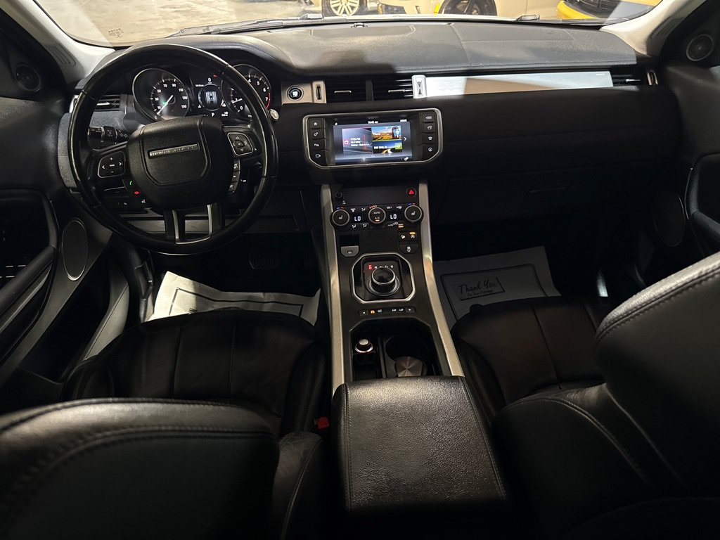 Used 2017 Land Rover Range Rover Evoque SE AWD/4WD image 7