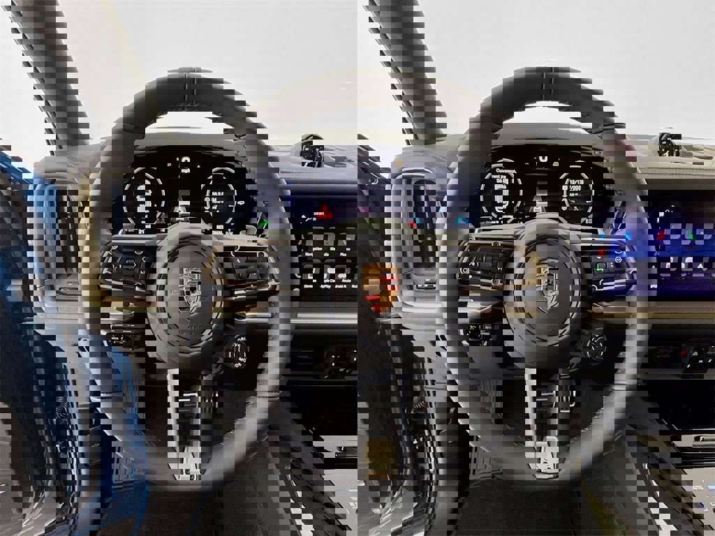 New 2026 Porsche Cayenne GTS image 15