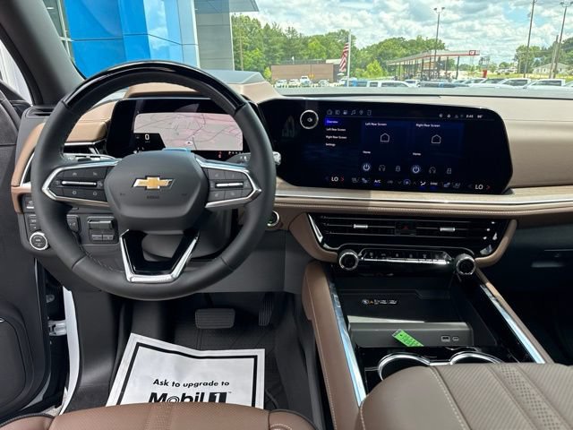 New 2026 Chevrolet Suburban High Country AWD/4WD image 24