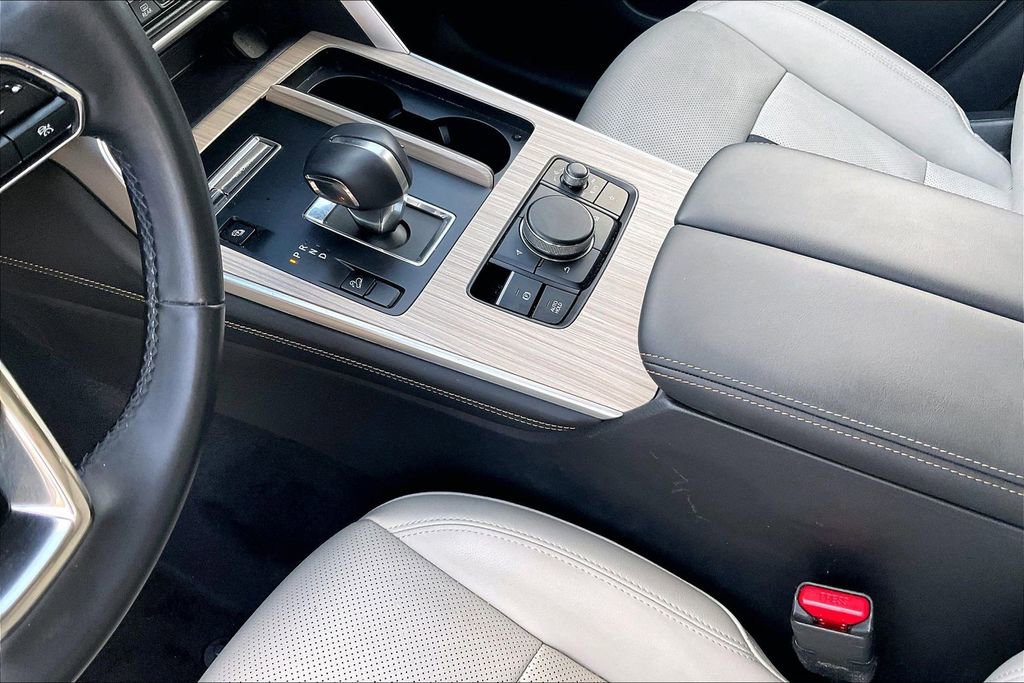 Used 2024 MAZDA CX-90 Plug-In Hybrid w/ Preferred image 17