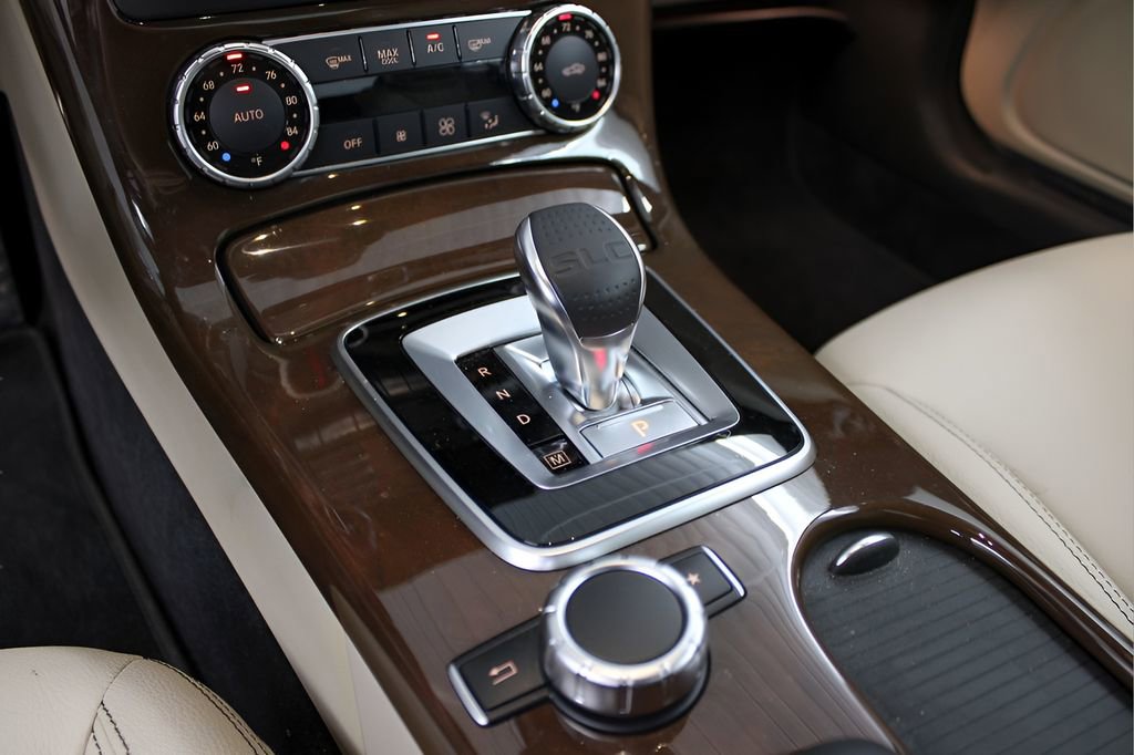 Used 2019 Mercedes-Benz SLC 300 image 17
