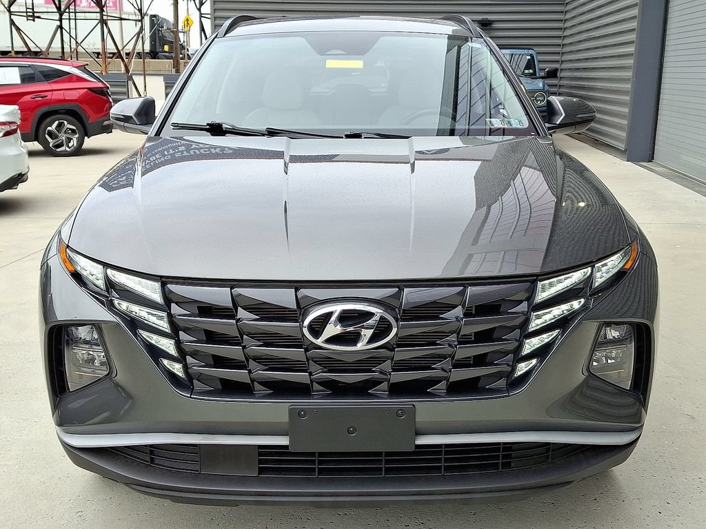 Used 2023 Hyundai Tucson SEL w/ Convenience Package AWD/4WD image 2