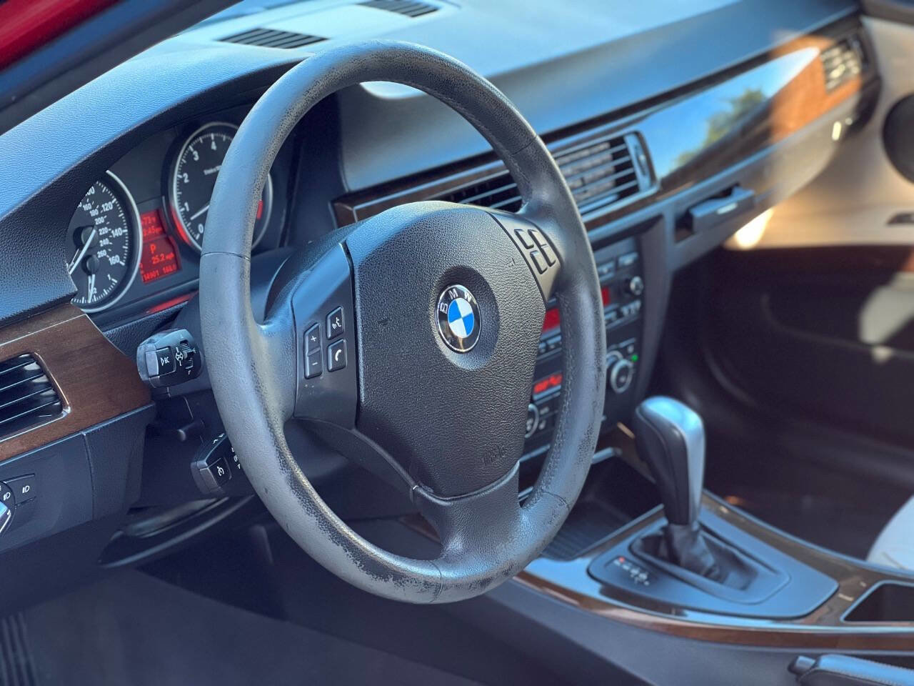 Used 2011 BMW 328i xDrive Sedan image 10