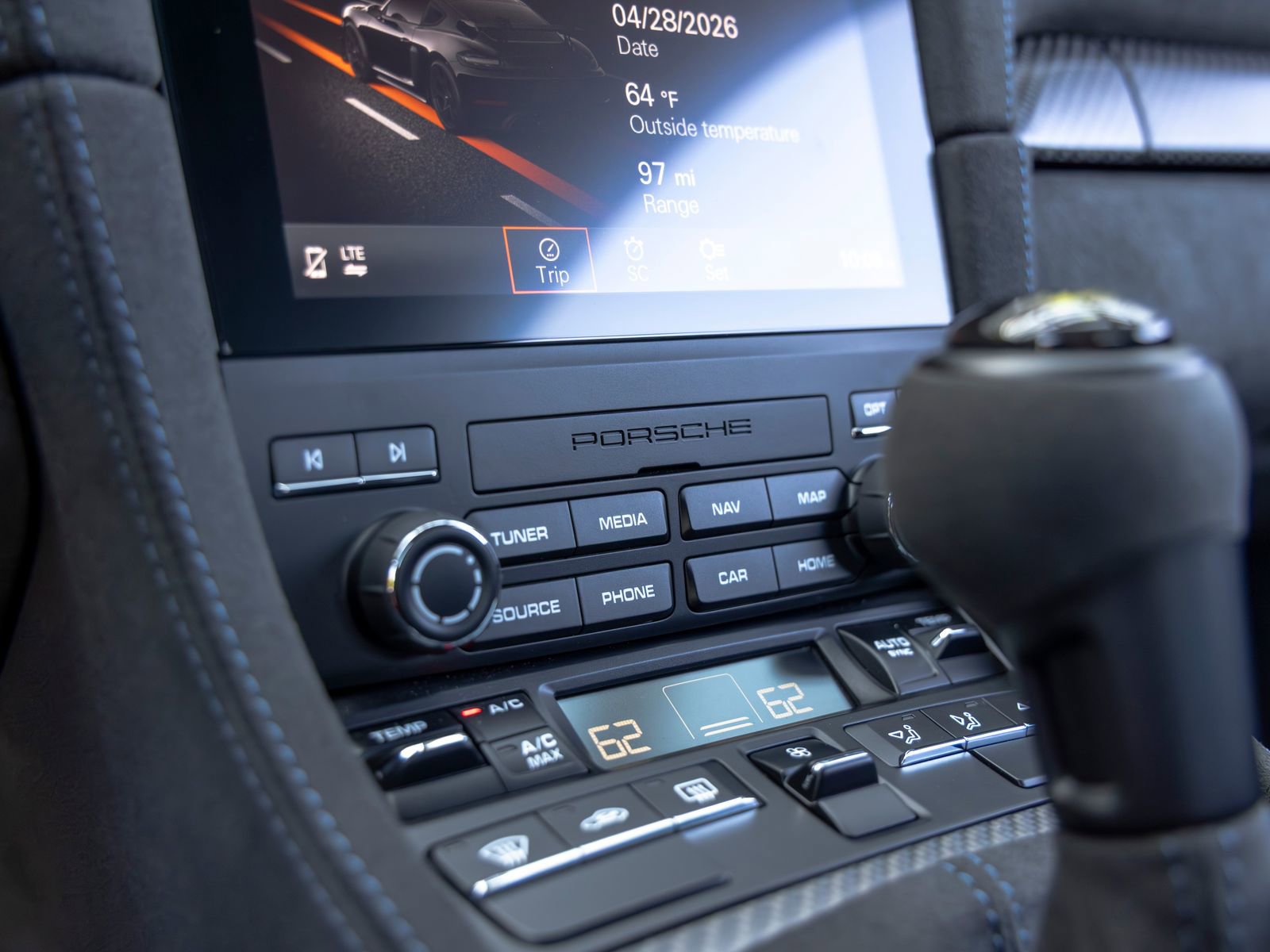 Certified 2025 Porsche 718 Cayman GT4 RS RWD image 51