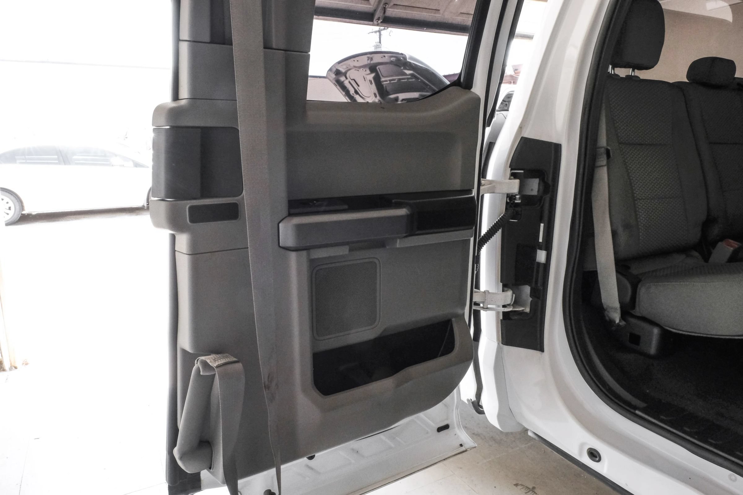 Used 2015 Ford F150 XLT AWD/4WD image 35