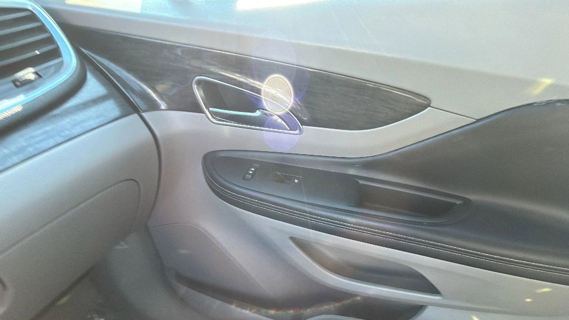 Used 2014 Buick Encore Convenience image 21