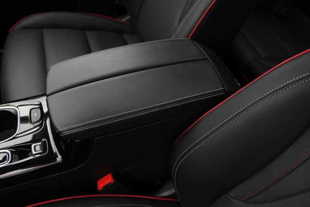 Used 2023 Buick Envision Essence w/ Sport Touring Package image 20