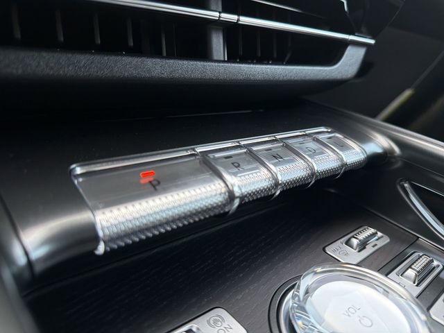 New 2026 Lincoln Nautilus Reserve AWD/4WD image 20