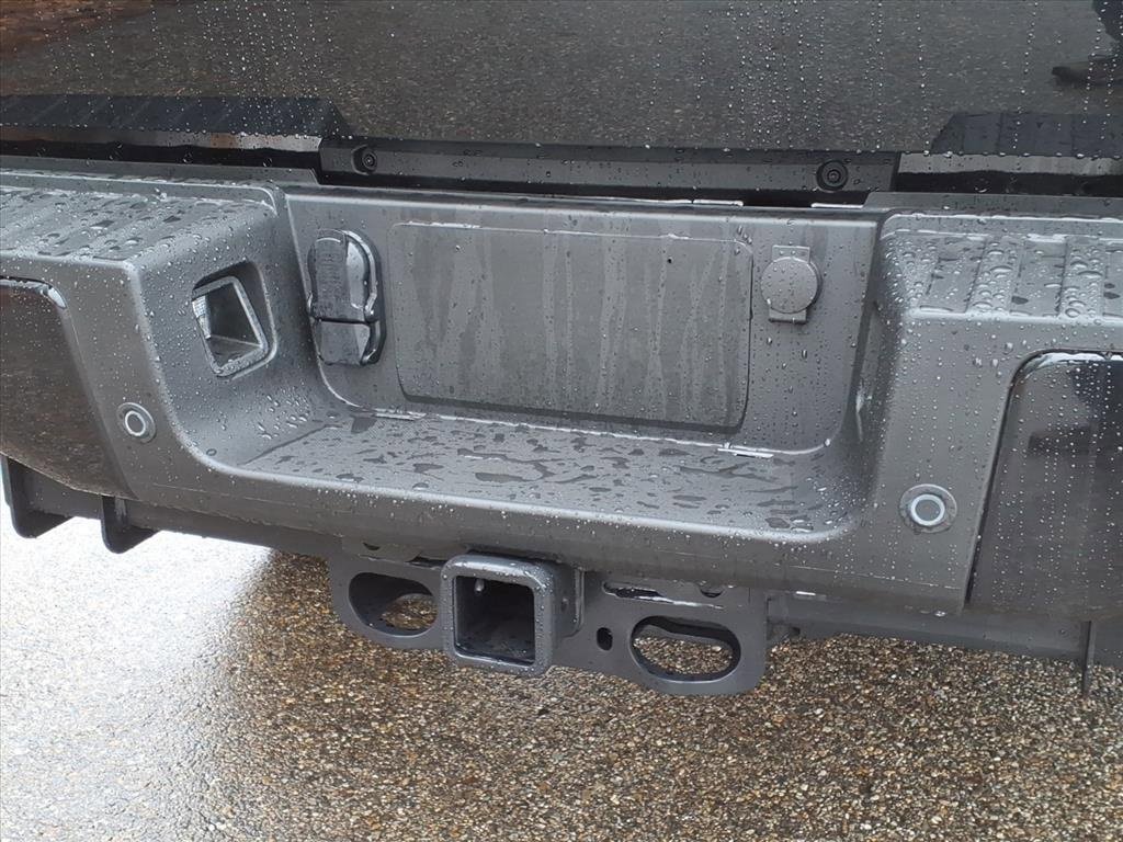 New 2026 Ford F350 XLT w/ XLT Premium Package image 7