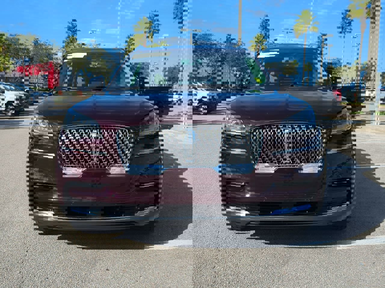 Certified 2023 Lincoln Aviator AWD w/ Class IV Trailer Tow Package image 9