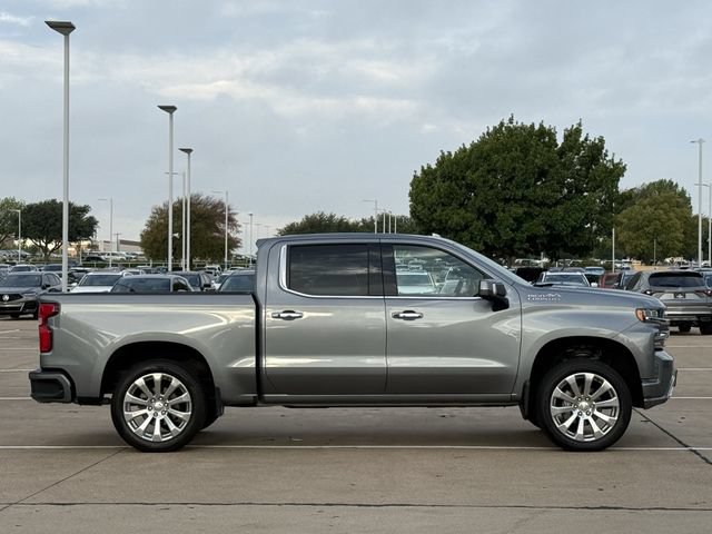 Used 2020 Chevrolet Silverado 1500 High Country w/ Technology Package AWD/4WD image 3