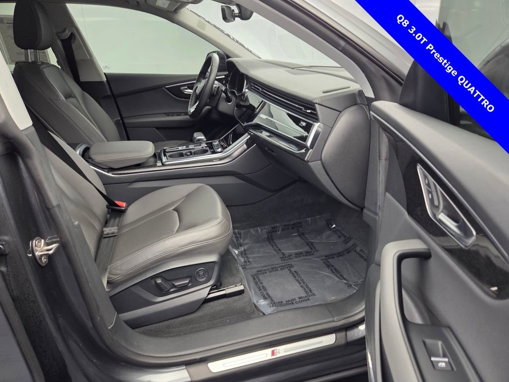 Used 2019 Audi Q8 Prestige w/ Adaptive Chassis Package image 12