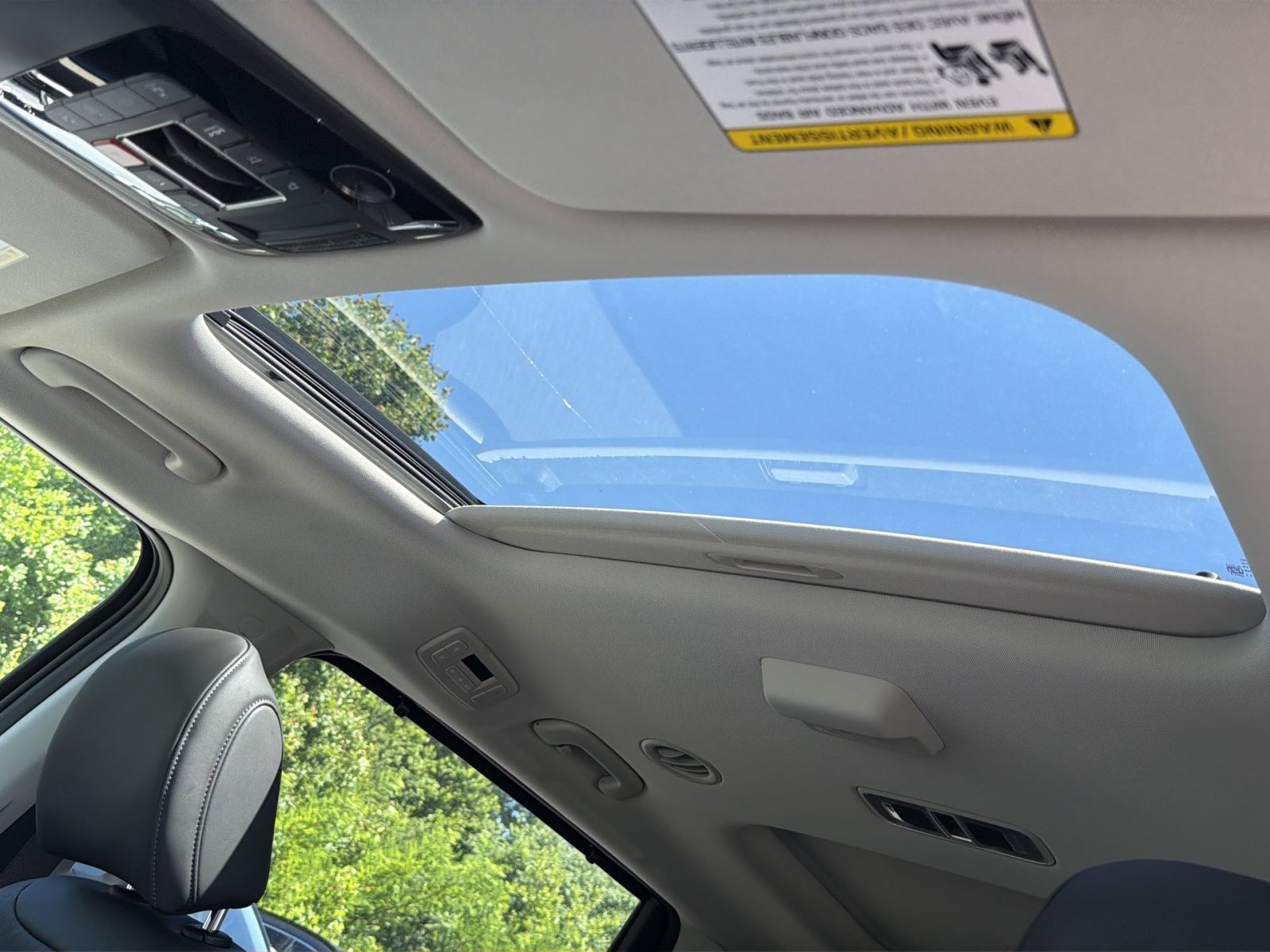 New 2026 Kia Carnival SX FWD image 30
