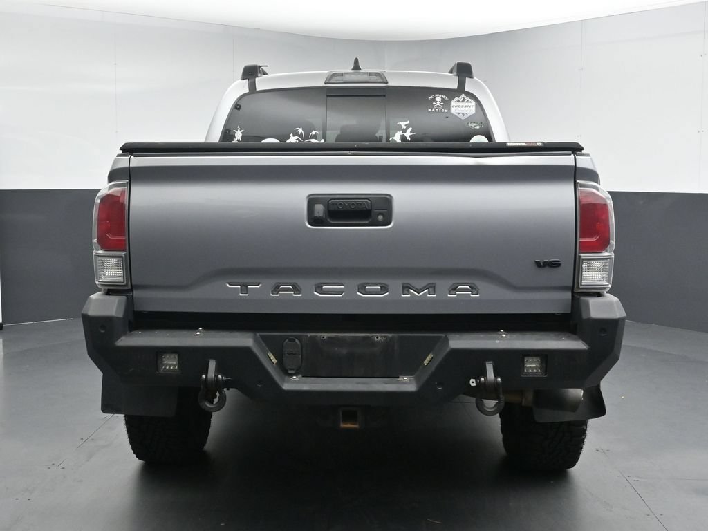 Used 2021 Toyota Tacoma TRD Off-Road AWD/4WD image 8