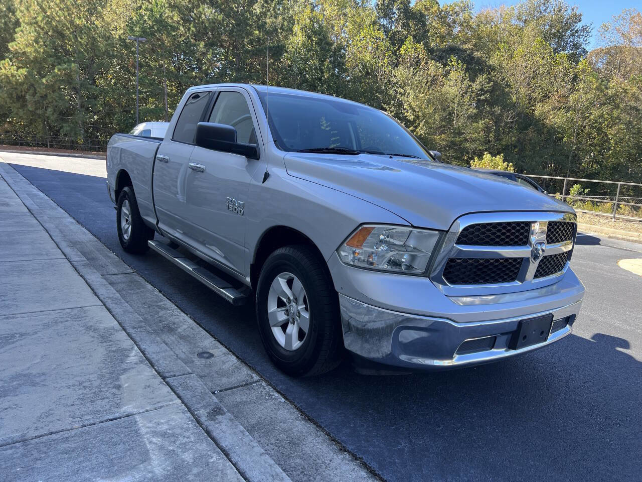 Used 2015 RAM 1500 Classic SLT image 5
