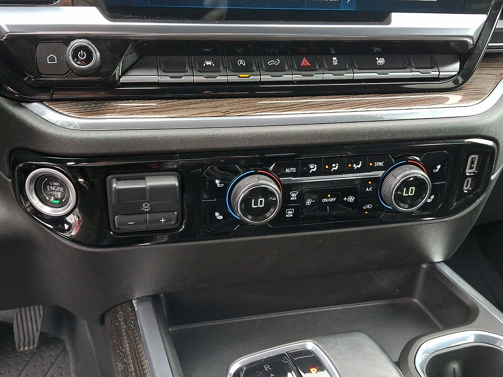 Certified 2023 Chevrolet Silverado 1500 RST w/ Convenience Package II AWD/4WD image 16