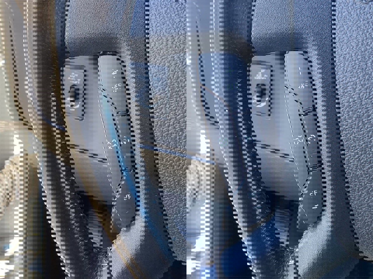 Used 2023 GMC Savana 2500 Extended w/ Driver Convenience Package image 28