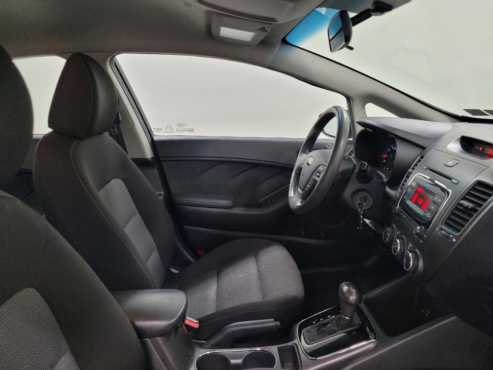 Used 2017 Kia Forte LX FWD image 21