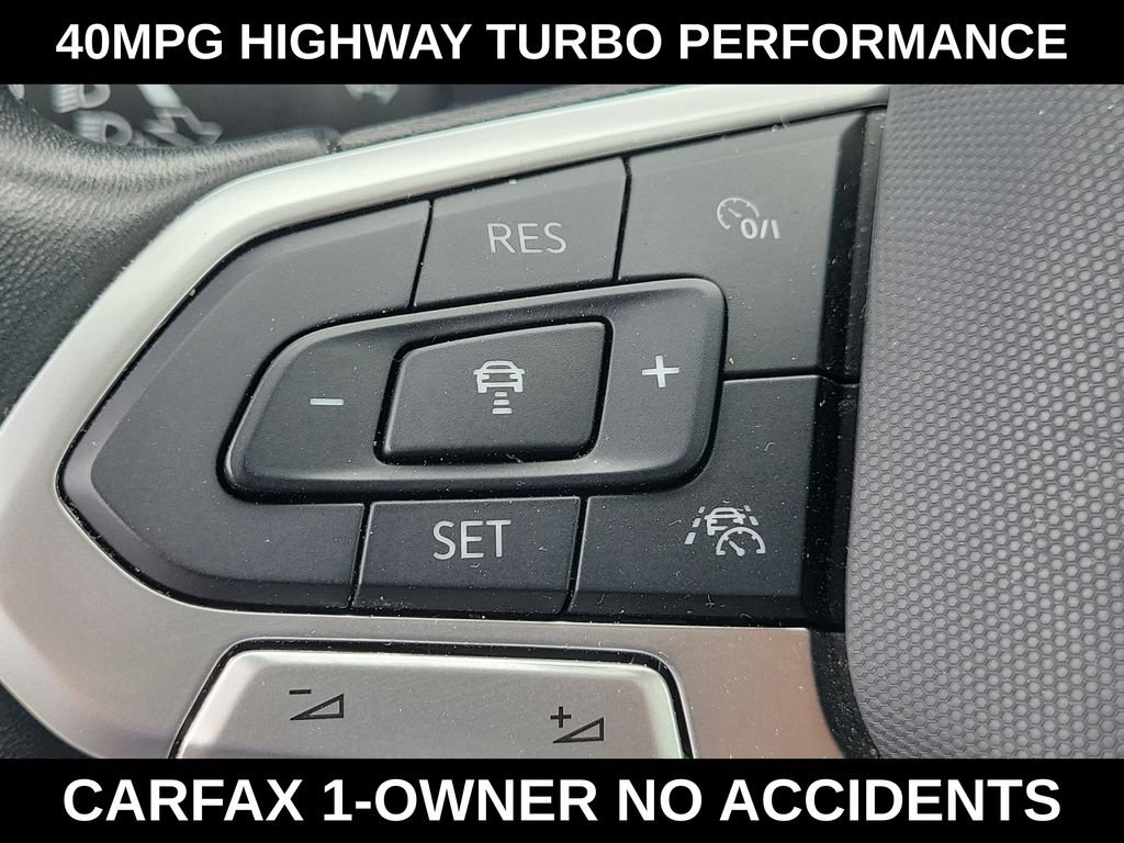 Used 2024 Volkswagen Jetta SE FWD image 19
