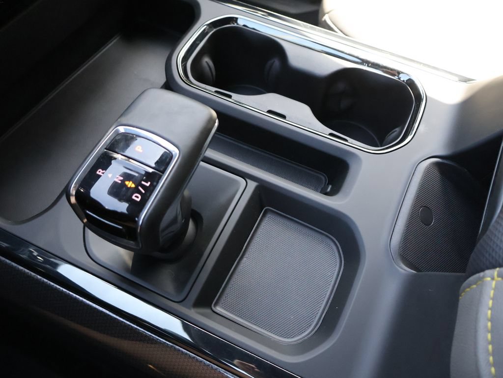Certified 2025 Chevrolet Silverado 1500 ZR2 AWD/4WD image 28
