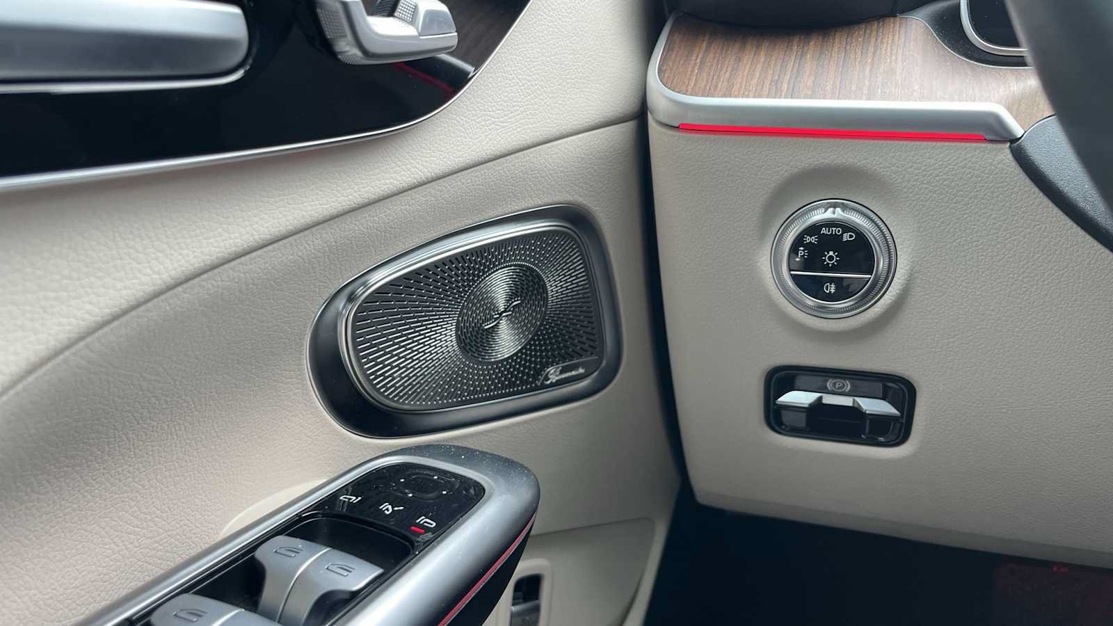 Certified 2023 Mercedes-Benz C 300 4MATIC Sedan image 29