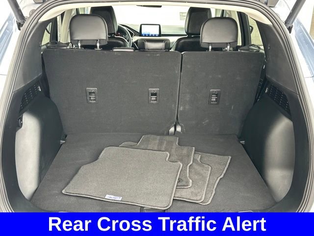 Used 2022 Ford Escape SEL image 8