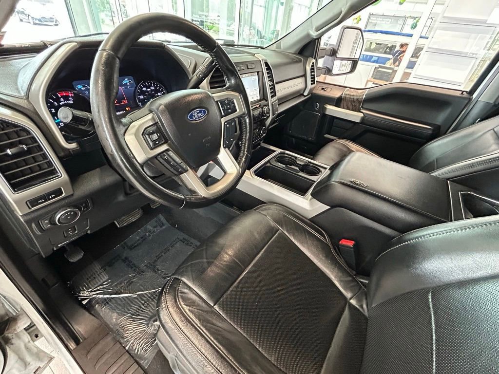Used 2019 Ford F250 Lariat w/ Lariat Value Package image 52