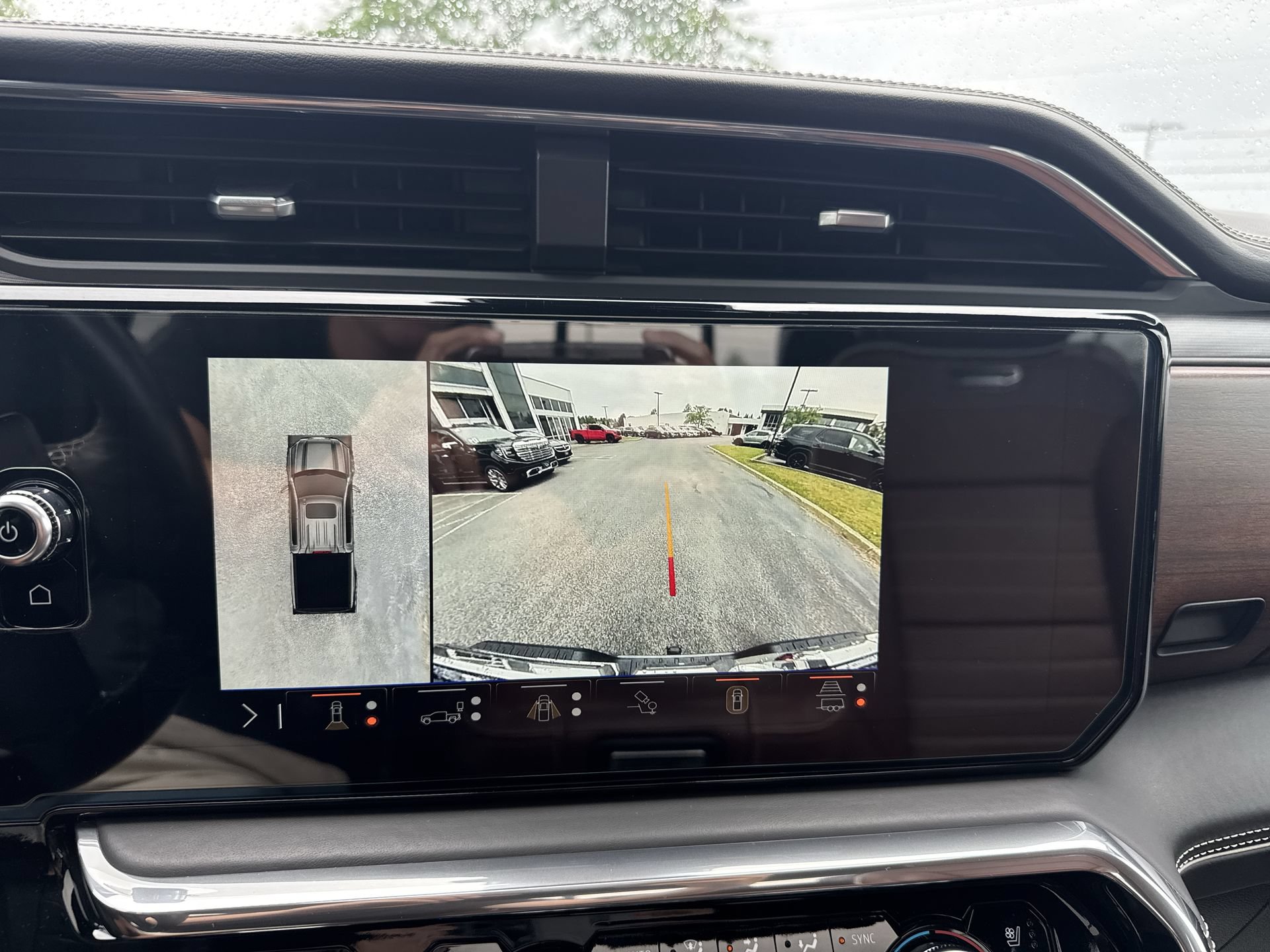 Used 2024 GMC Sierra 1500 Denali Ultimate AWD/4WD image 15