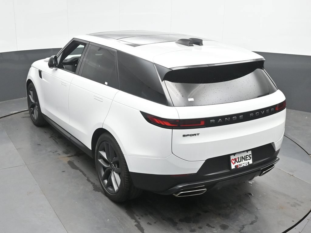 Used 2024 Land Rover Range Rover Sport SE AWD/4WD image 39