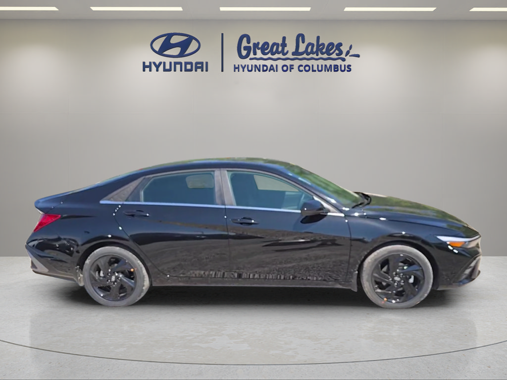 New 2026 Hyundai Elantra SEL Sport Premium FWD image 6