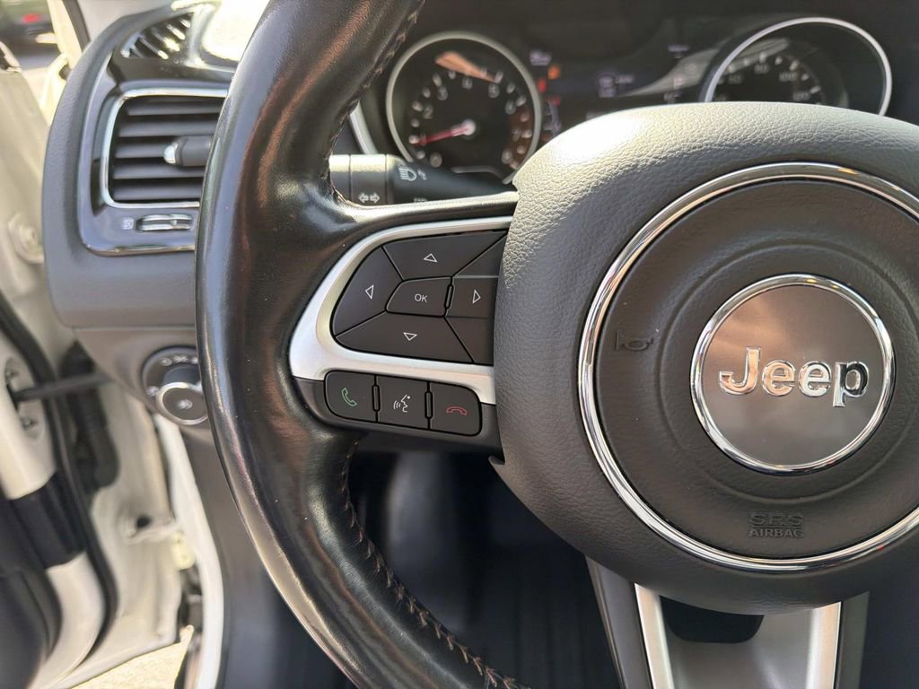 Used 2020 Jeep Compass Limited image 27