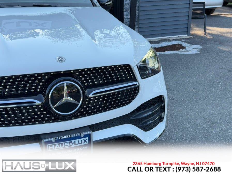 Used 2022 Mercedes-Benz GLE 350 4MATIC w/ AMG Line Exterior image 9