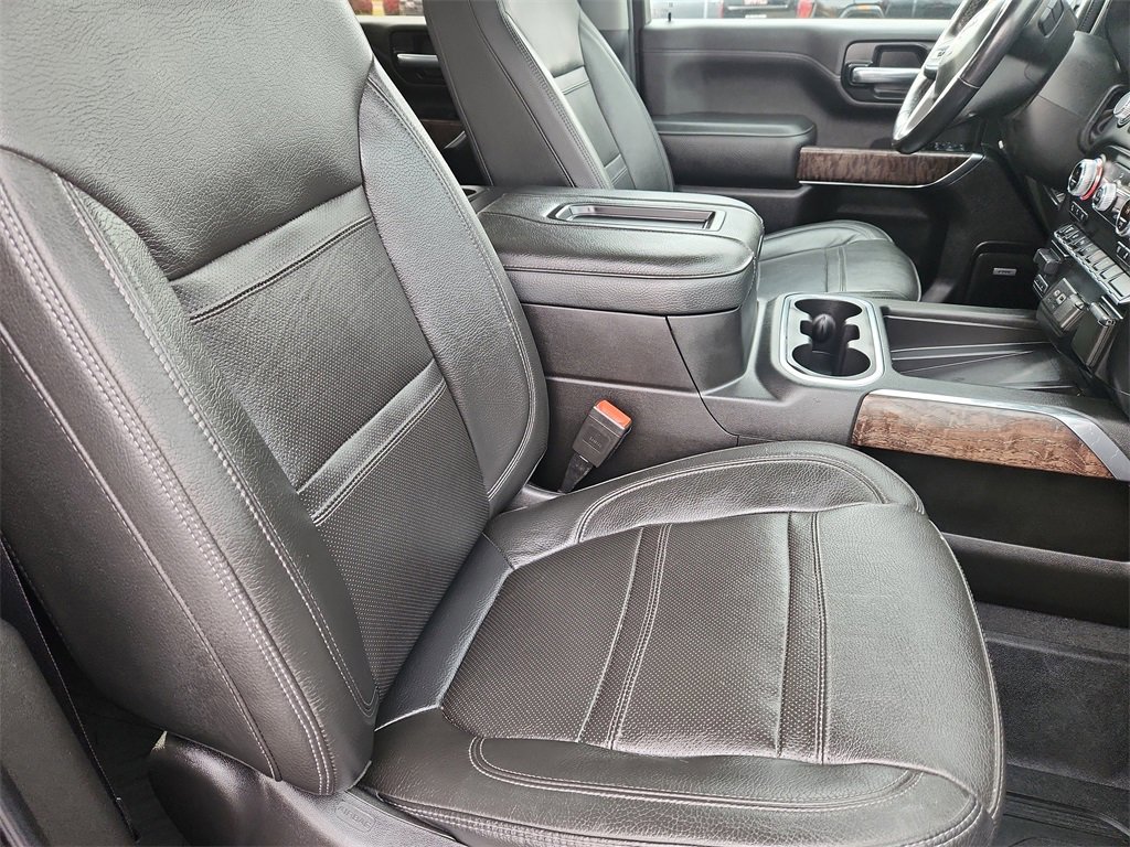 Used 2022 GMC Sierra 3500 Denali w/ Denali Ultimate Package image 8
