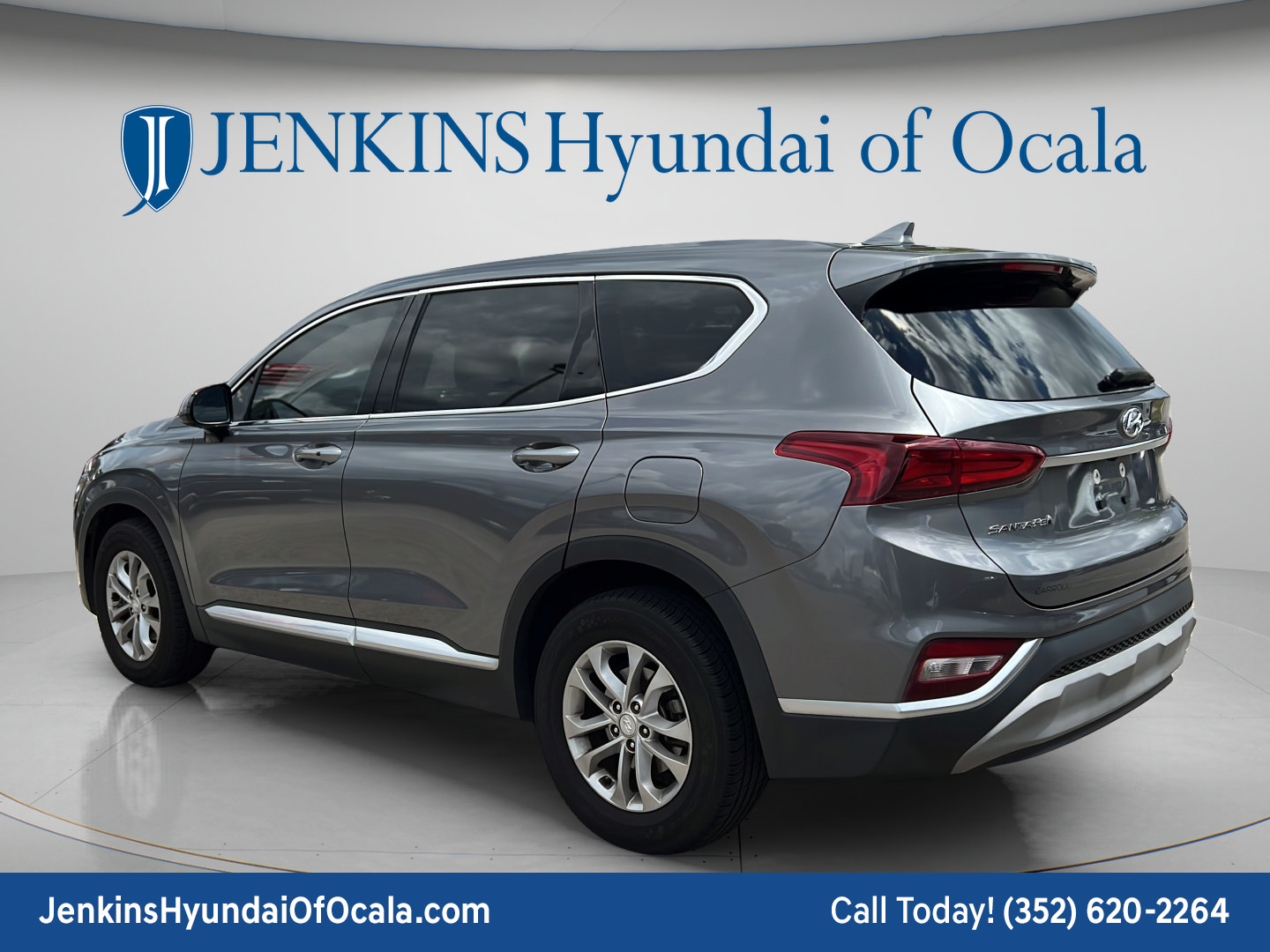 Used 2019 Hyundai Santa Fe SEL FWD image 5