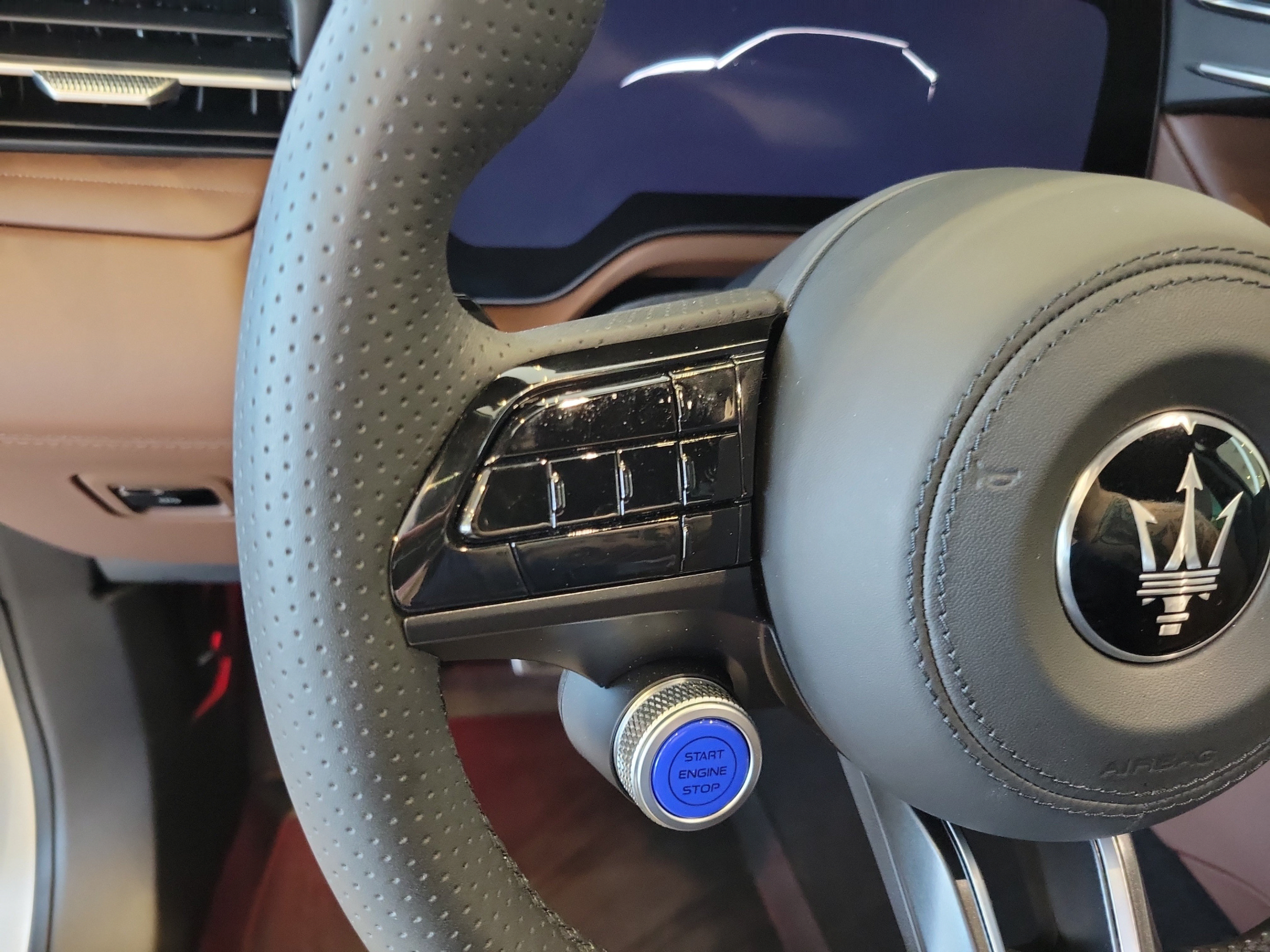 Used 2026 Maserati Grecale Modena AWD/4WD image 12