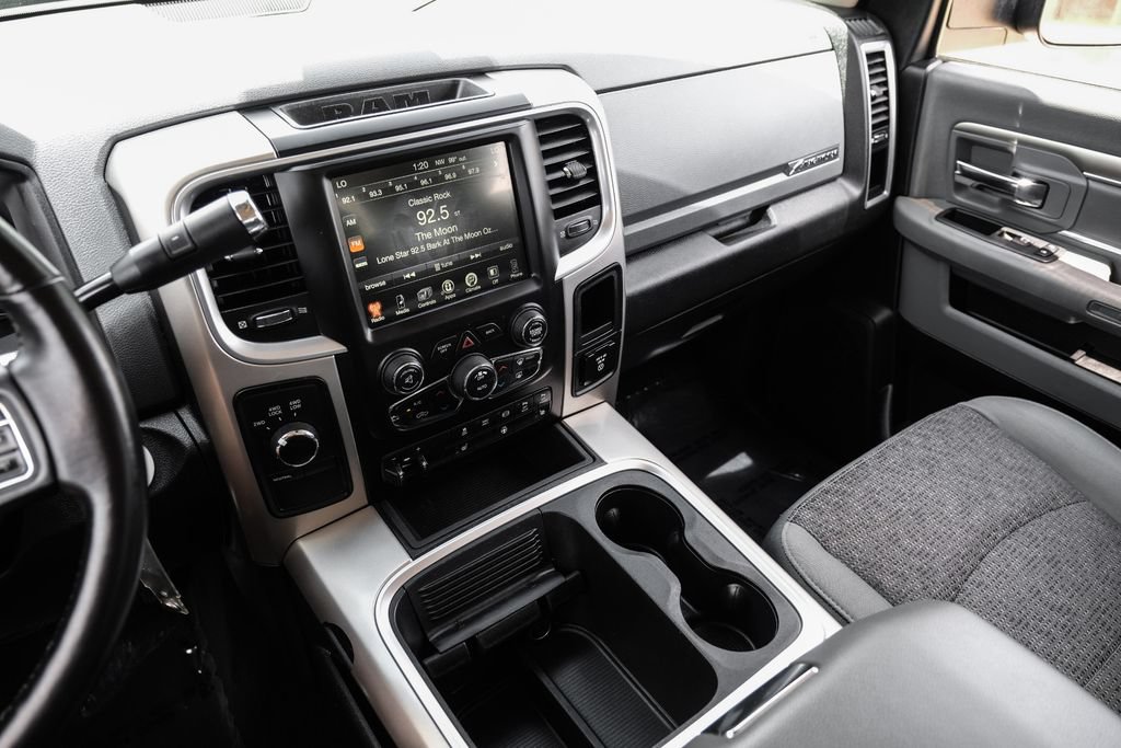 Used 2017 RAM 3500 Big Horn AWD/4WD image 20