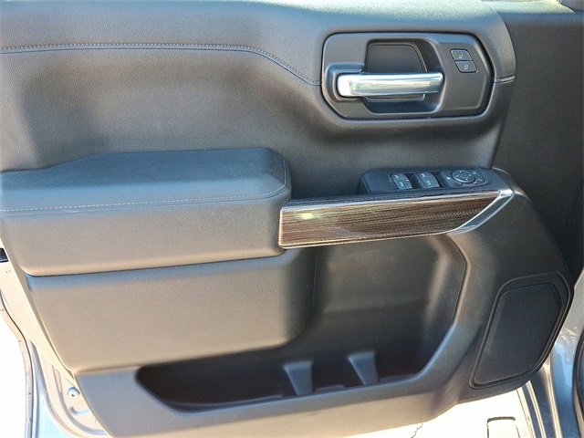 Used 2021 Chevrolet Silverado 1500 RST image 9