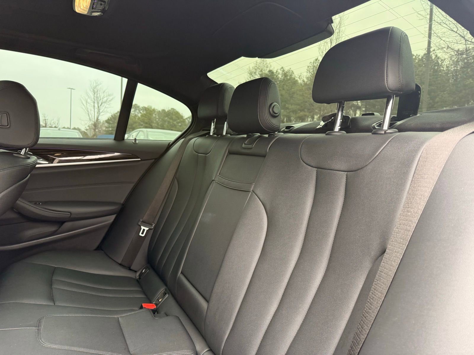 Used 2019 BMW 530i xDrive AWD/4WD image 30