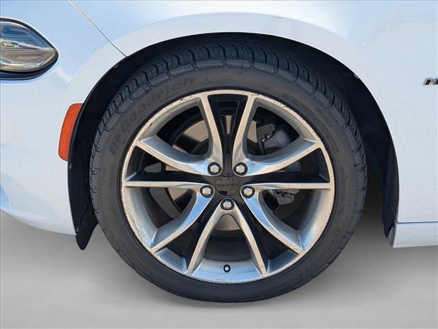 Used 2015 Dodge Charger R/T image 10