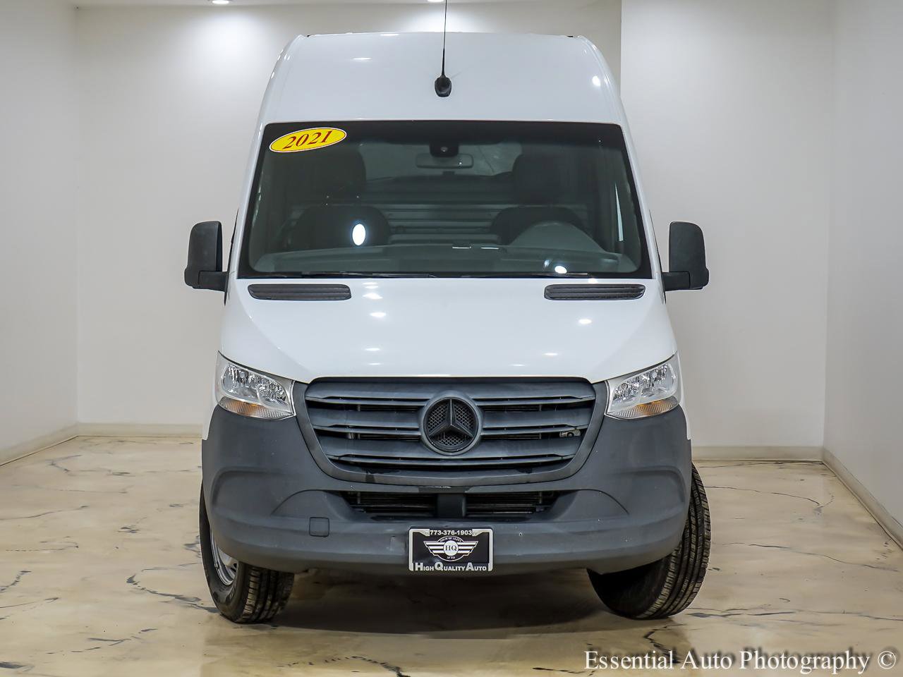 Used 2021 Mercedes-Benz Sprinter 1500 image 4