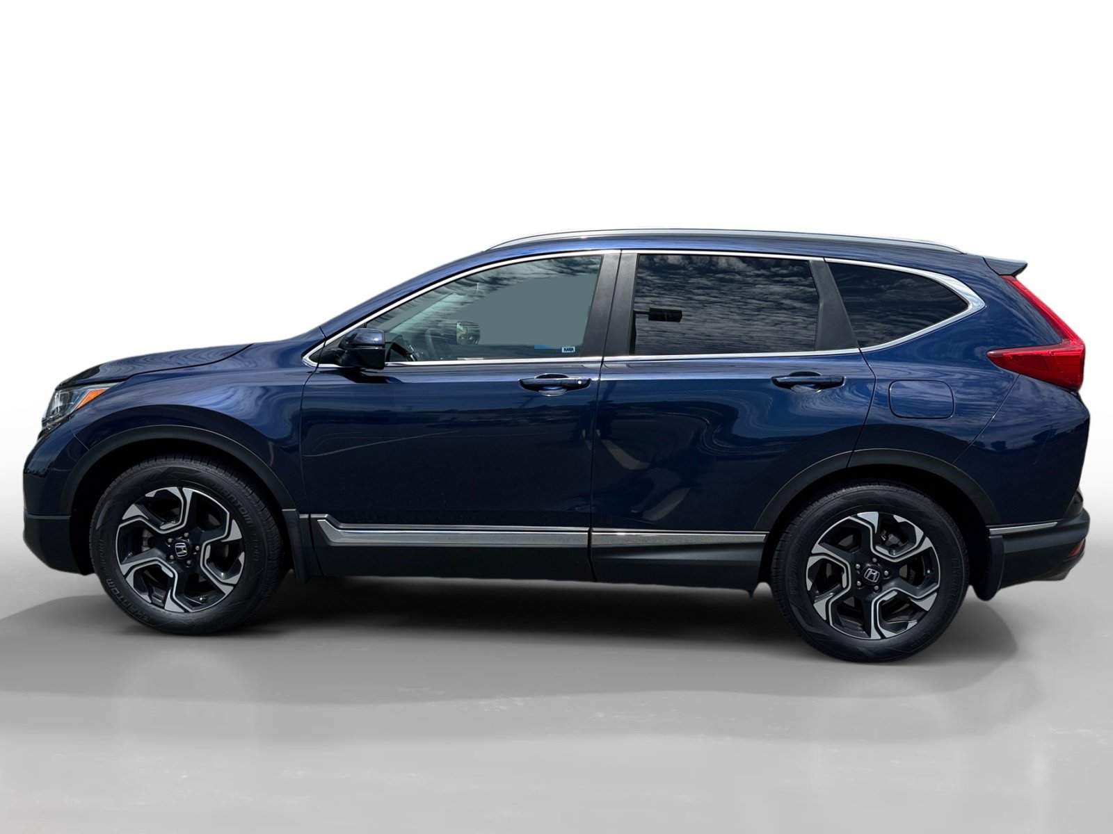 Used 2017 Honda CR-V Touring image 2