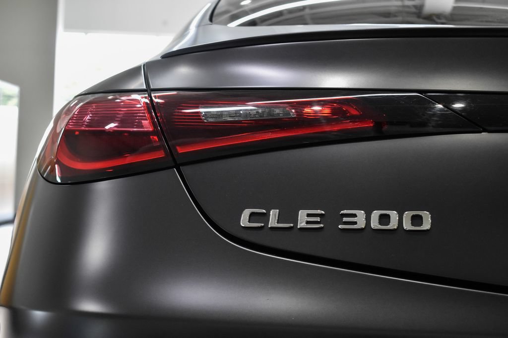 Certified 2025 Mercedes-Benz CLE 300 4MATIC Coupe image 10