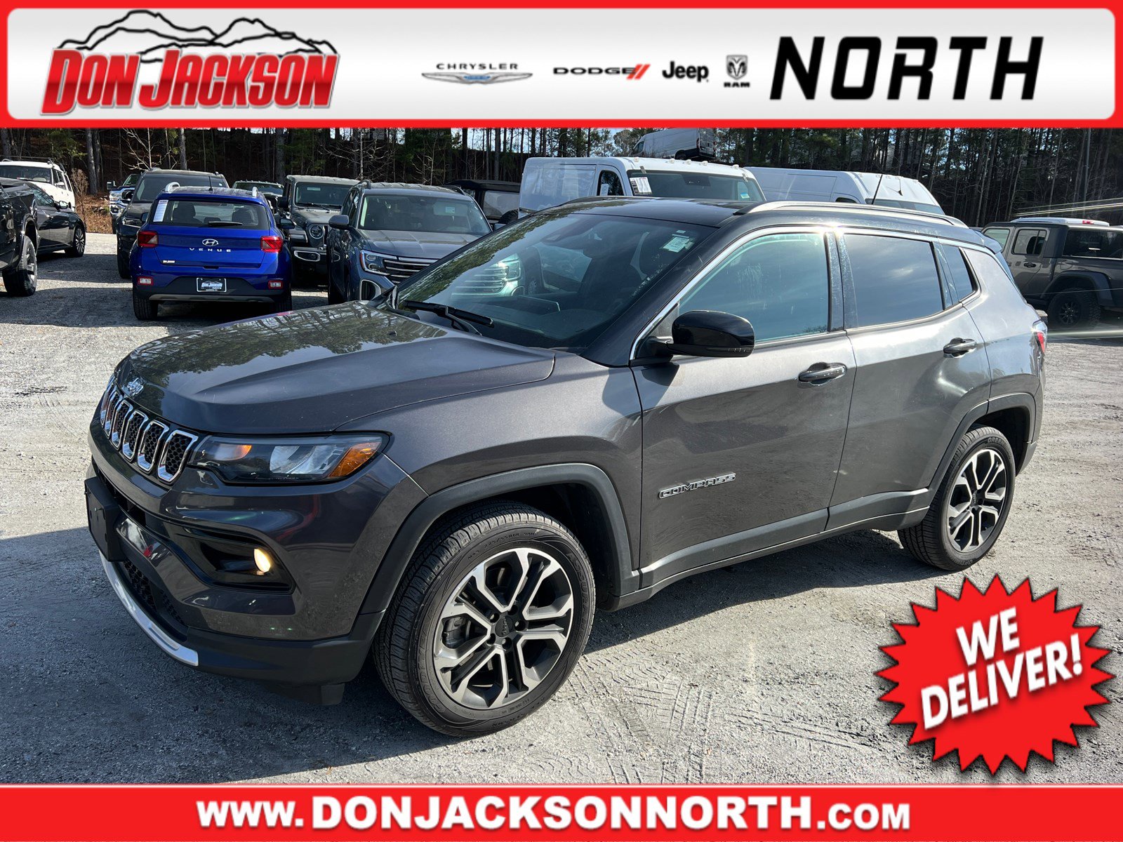 Used 2024 Jeep Compass Limited image 1