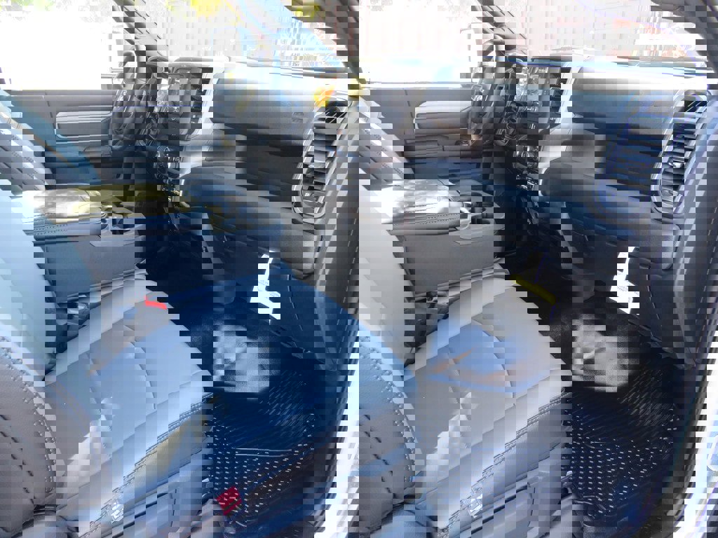 New 2024 RAM 3500 Tradesman image 29