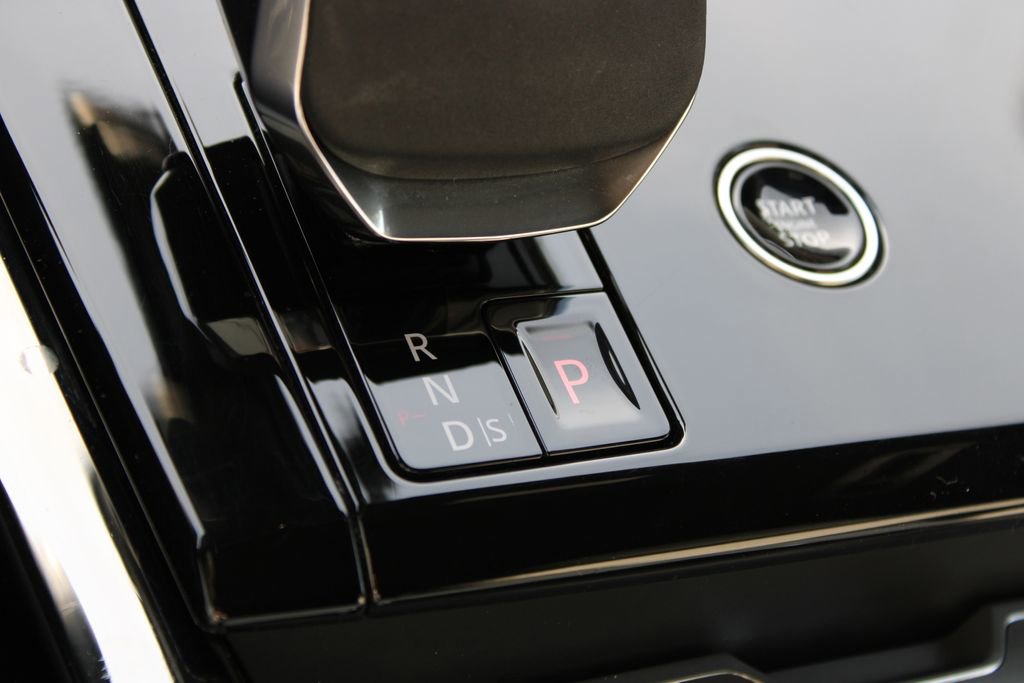 Used 2024 Land Rover Range Rover Sport SE AWD/4WD image 22