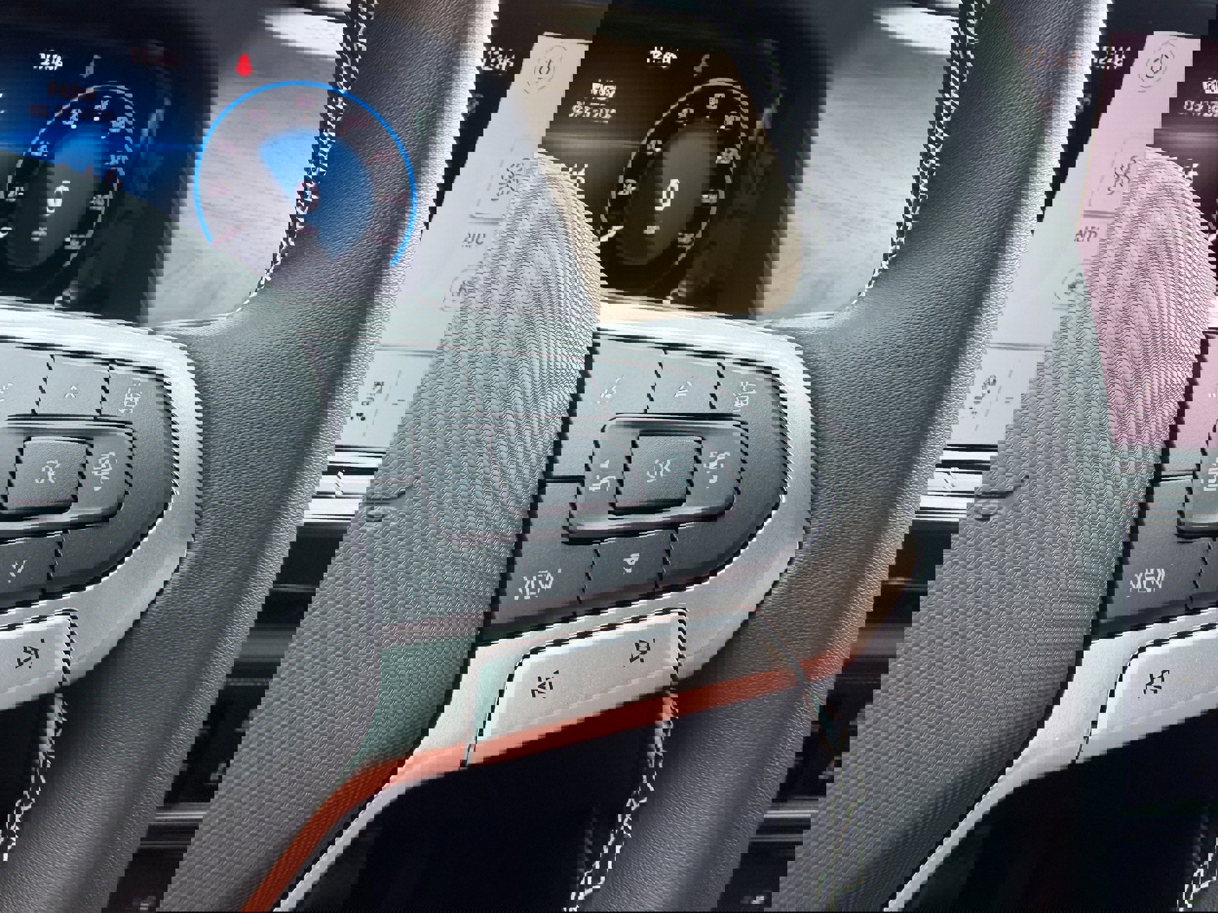 New 2026 Volkswagen Atlas SE image 29