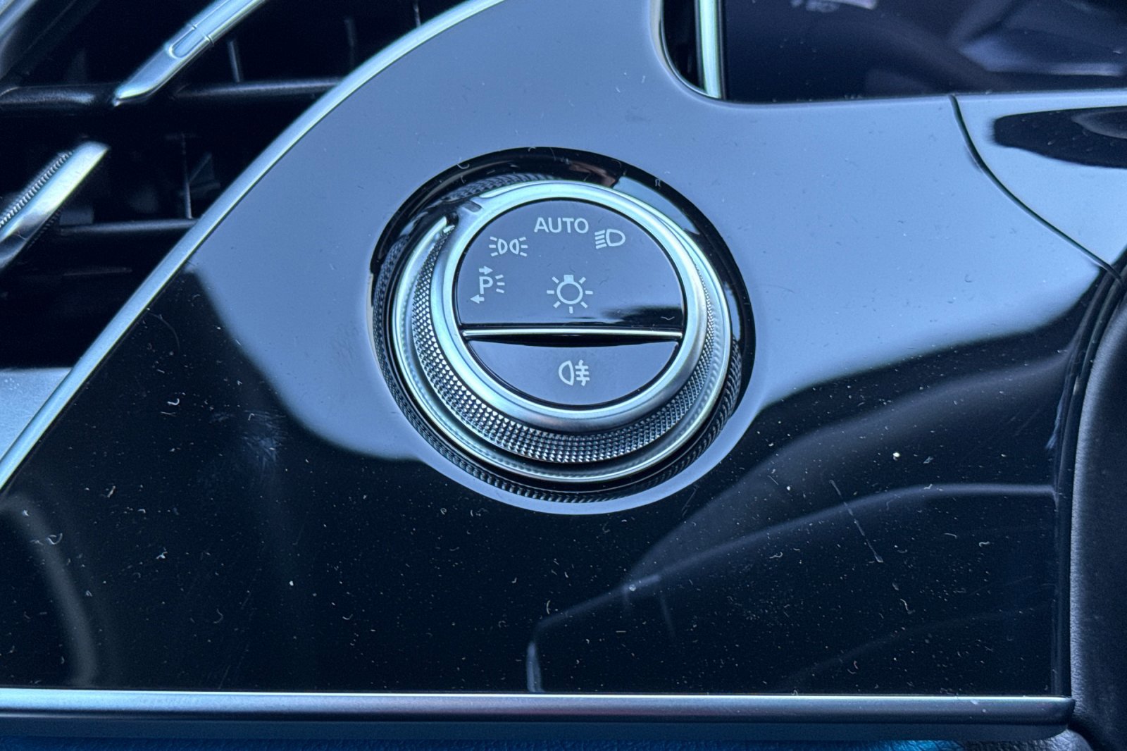 New 2026 Mercedes-Benz E 53 AMG e 4MATIC Sedan image 28