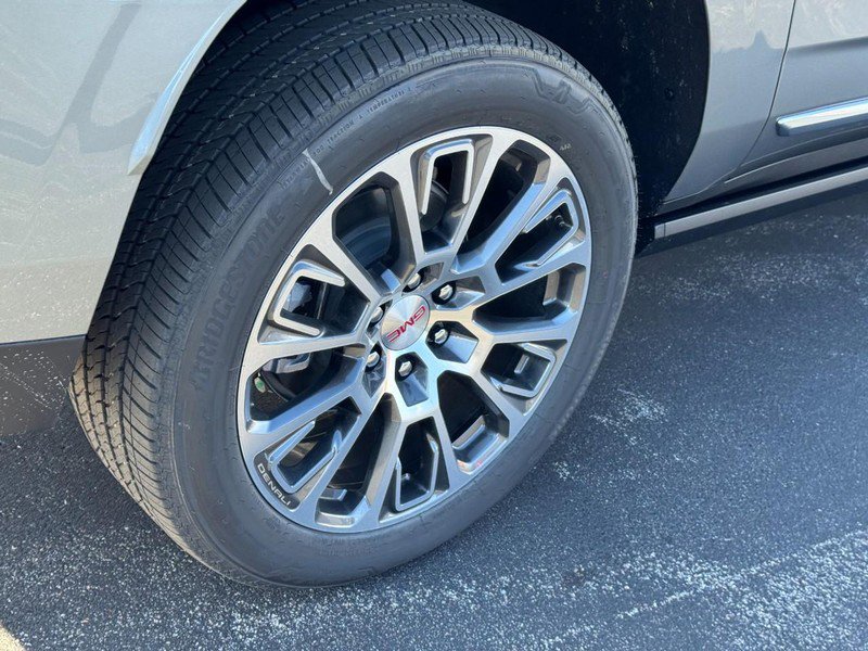 New 2026 GMC Yukon XL Denali w/ Sun & Power Step Package image 29